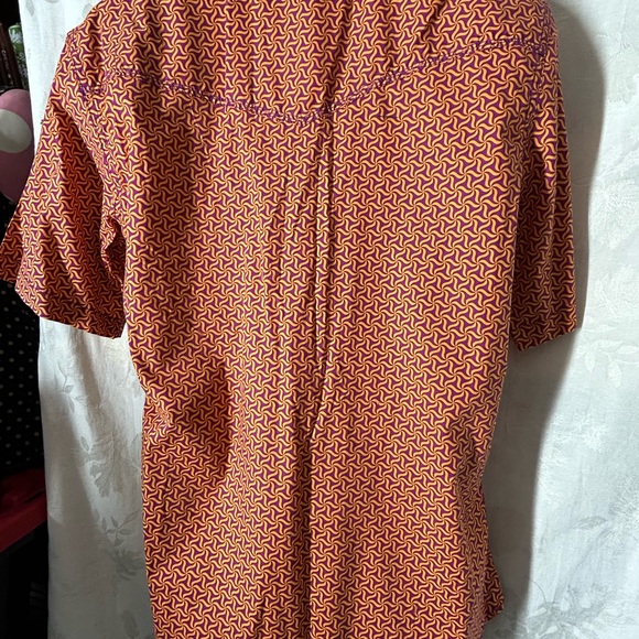 NWOT Wrangler 20X Competition
Western style Men’s size Medium
Full snap closure - Picture 6 of 8